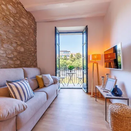 Appartement Bravissimo Calderers, Monthly