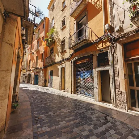 Appartement Bravissimo Calderers, Monthly