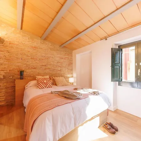 Bravissimo Calderers, Monthly Apartman *